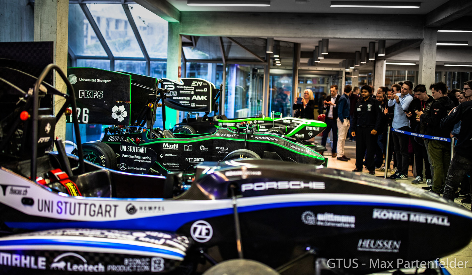 Die beiden neuen Rennwagen-Prototypen des Stuttgarter "Green Team" werden vorgestellt